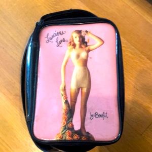 Benefit vintage Luscious Lana Makeup Case Bag